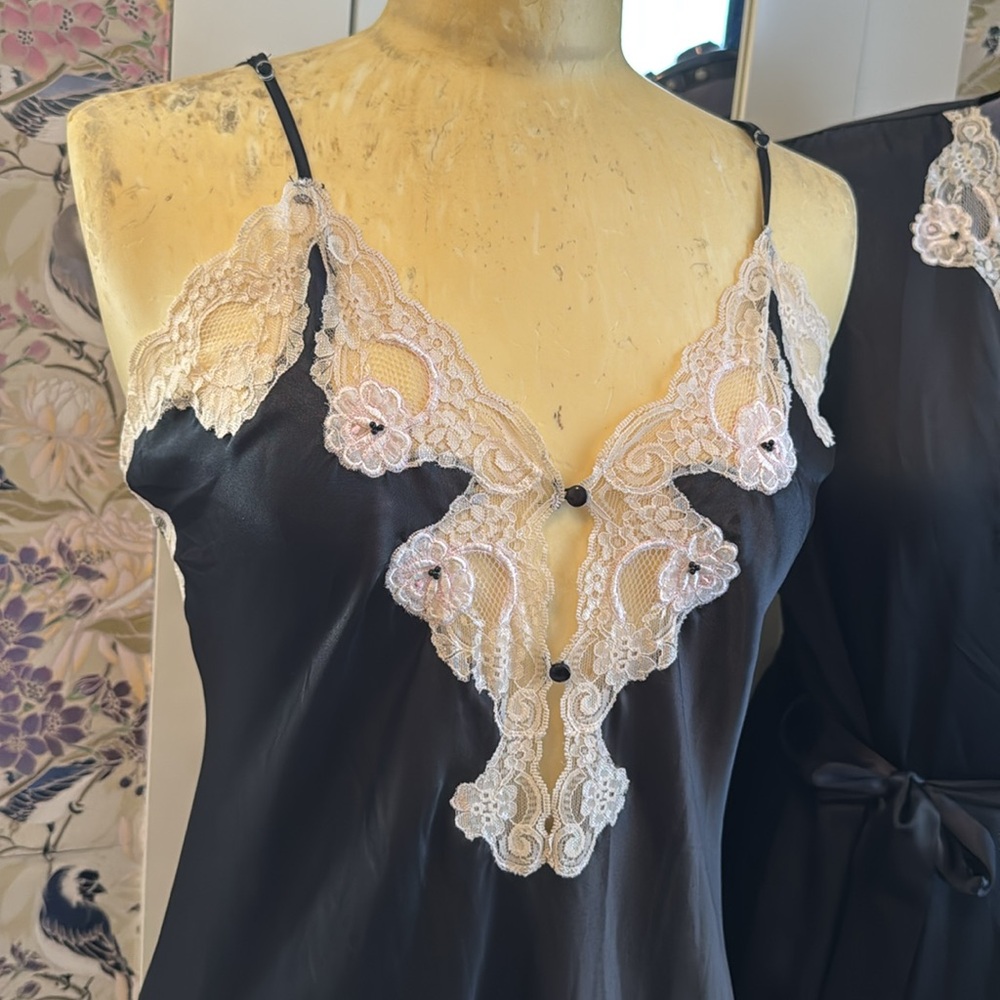 Vintage Black & Lace Peignoir Nightgown by Naughty & Nice Barbi Benton Intimates - Picture 7 of 10